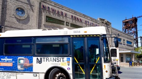 Newark,,Nj,,Usa,-,April,30,,2025:,With,An,Annual